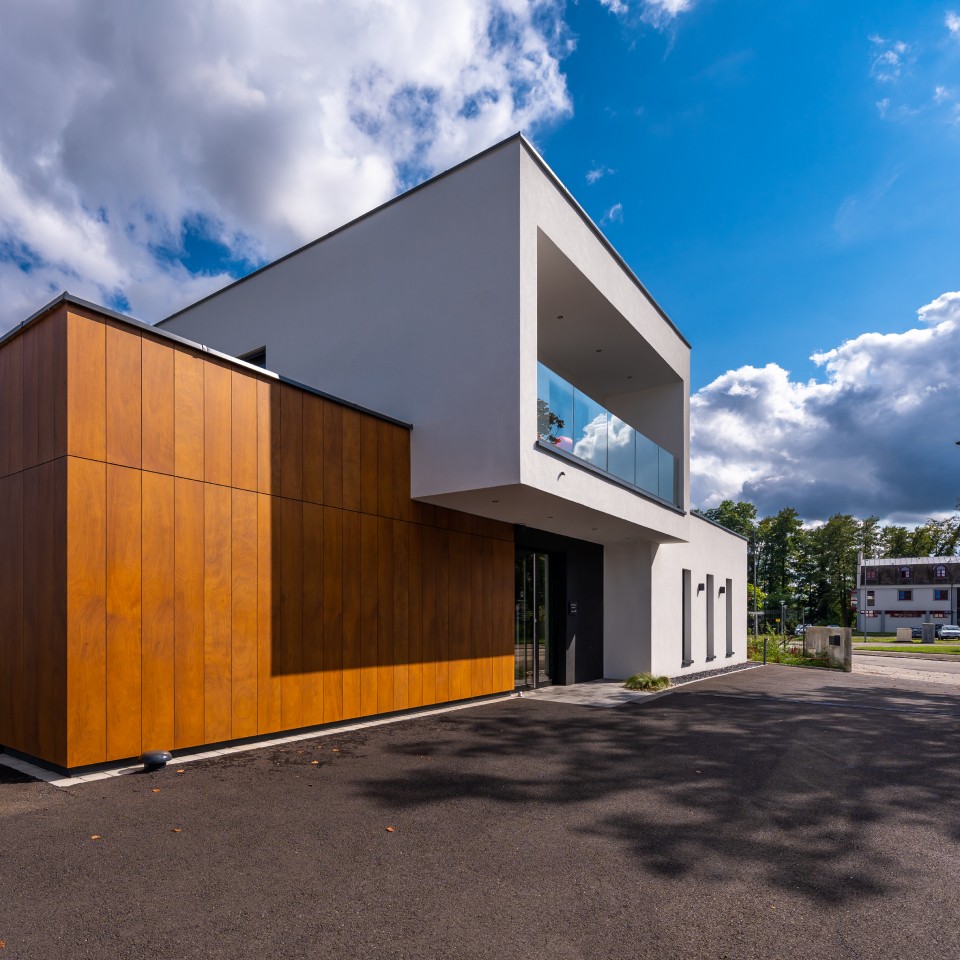 Dr Magoariec BISCHWILLER